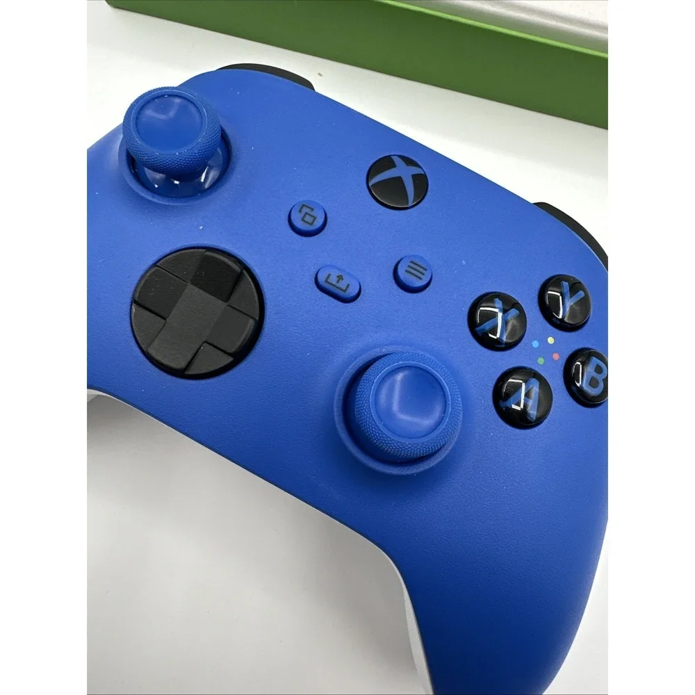 Microsoft Xbox Wireless Controller - Blue